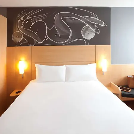 Szálloda Ibis Styles Centre 3*