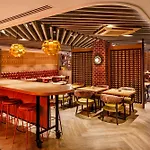 Ibis Styles Centre Hotel 3*