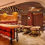 Ibis Styles Centre 3*