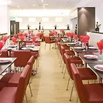 Ibis Styles Centre 3*