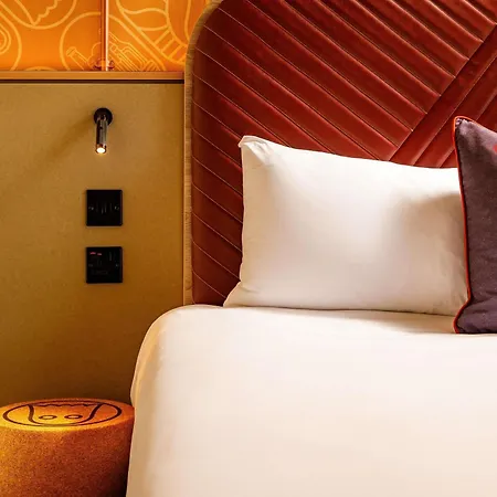 Ibis Styles Centre Отель 3*