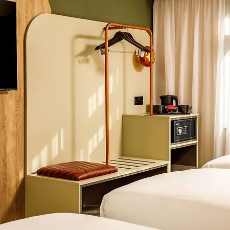 Ibis Styles Centre Hotel