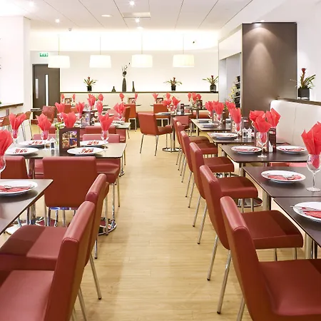 Ibis Styles Centre 3*