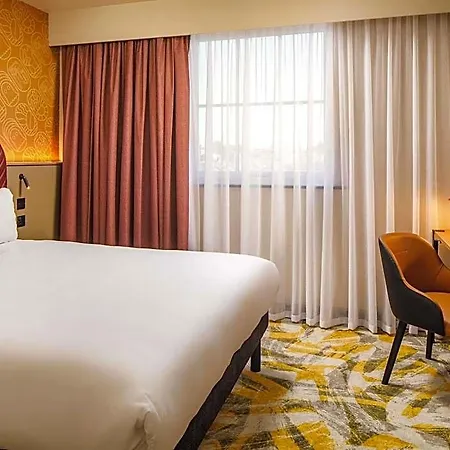 Ibis Styles Centre 3*
